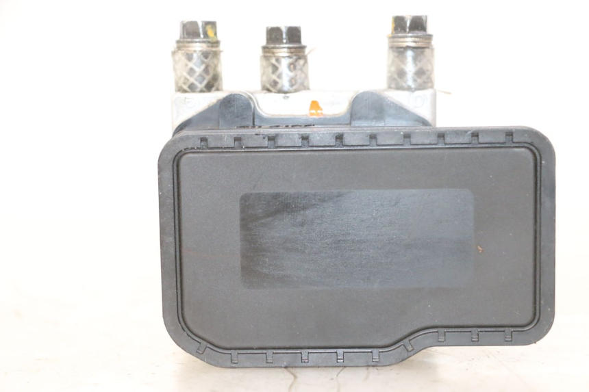 photo de ABS-POMP PEUGEOT SATELIS 125 (2013 - 2018) - Markeringen en referenties