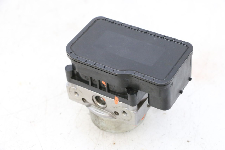 photo de ABS-POMP PEUGEOT SATELIS 125 (2013 - 2018) - Hoofdaanzicht