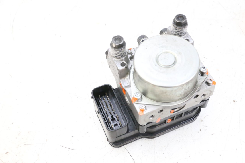 photo de ABS-POMP PEUGEOT SATELIS 125 (2013 - 2018) - Overzicht