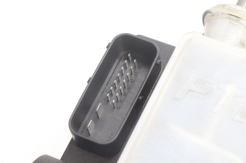 photo de ABS-POMP PEUGEOT SATELIS 125 (2006 - 2009) - Detail van het onderdeel