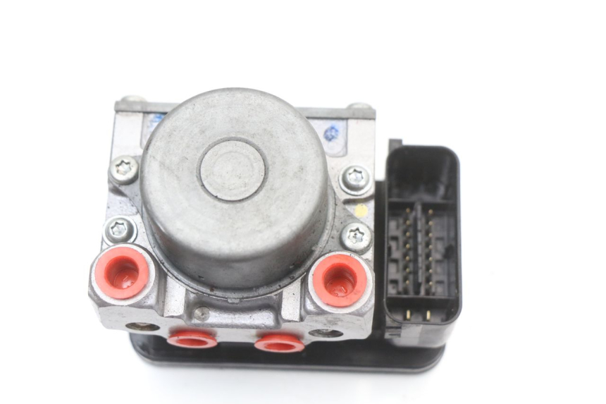 photo de ABS-POMP HONDA SH ABS 125 (2012 - 2017) - Detail van het onderdeel
