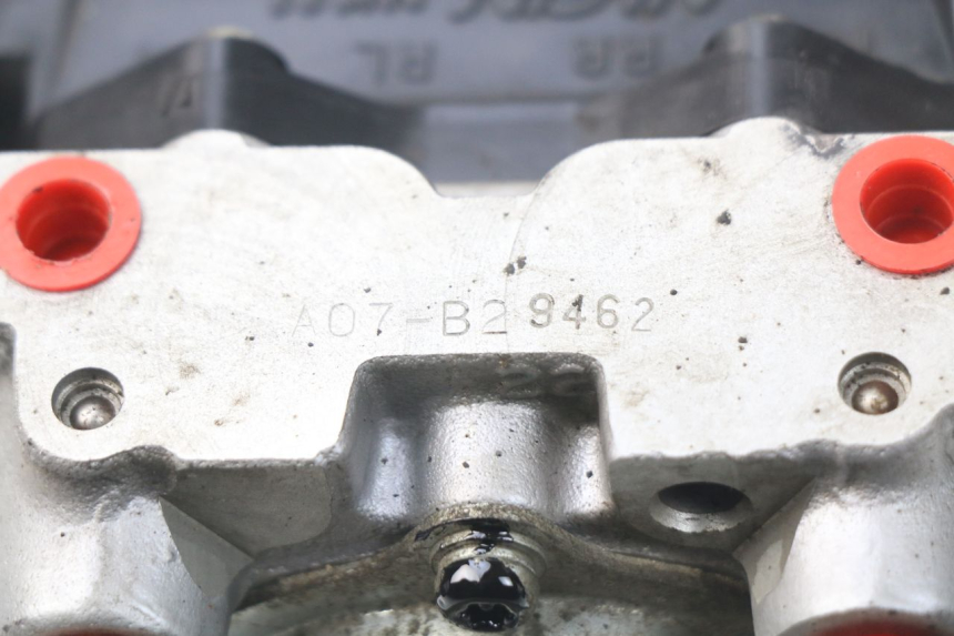 photo de ABS-POMP TRIUMPH SPRINT ST ABS 1050 (2005 - 2007) - Technische close-up