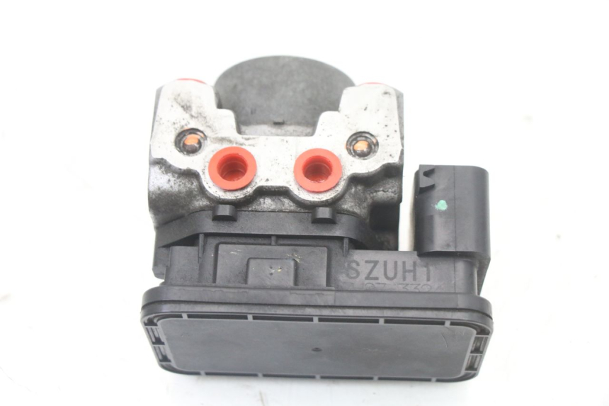 photo de ABS-POMP SUZUKI BURGMAN 125 (2018 - 2021) - Zoom op gebruiksstaat