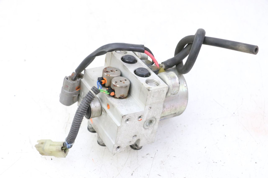 photo de ABS-POMP YAMAHA TDM ABS 900 (2002 - 2014) - Overzicht