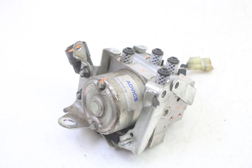 photo de ABS-POMP YAMAHA TDM ABS 900 (2002 - 2014) - Andere kijkhoek