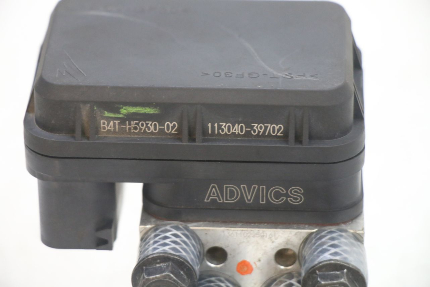 photo de ABS-POMP YAMAHA TRACER 7 700 (2020 - 2024) - Zoom op gebruiksstaat