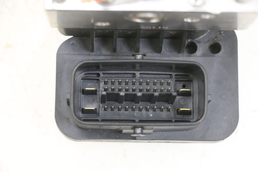 photo de ABS-POMP YAMAHA TRICITY 300 (2020 - 2024) - Staat van het oppervlak