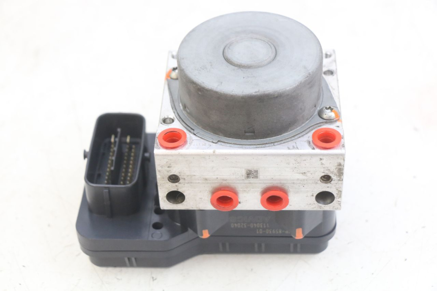 photo de ABS-POMP YAMAHA X-MAX XMAX 125 (2010 - 2013) - Hoofdaanzicht