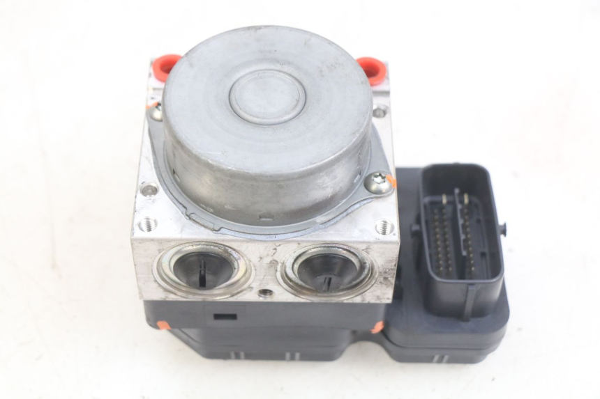 photo de ABS-POMP YAMAHA X-MAX XMAX 125 (2010 - 2013) - Productaanzicht