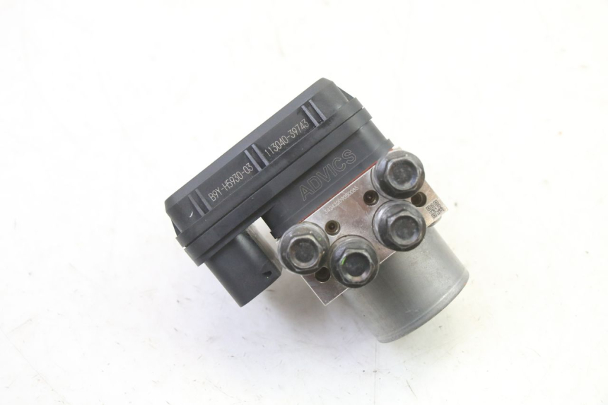 photo de ABS-POMP YAMAHA XMAX X-MAX 125 (2021 - 2025) - Hoofdaanzicht