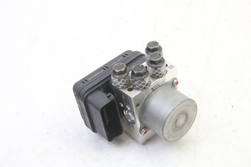 photo de ABS-POMP YAMAHA XMAX X-MAX 125 (2021 - 2025) - Detail van het onderdeel