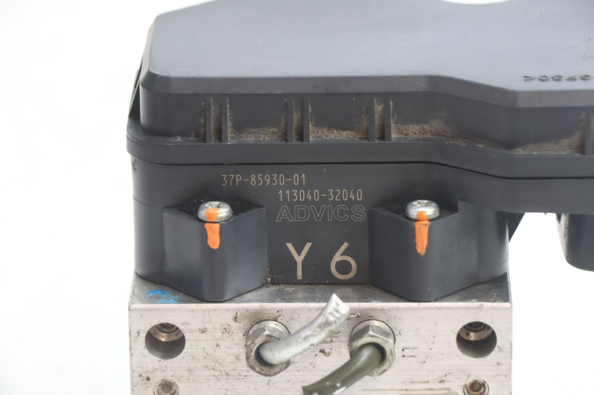 photo de ABS-POMP YAMAHA X-MAX XMAX 125 (2010 - 2013) - Detail van het onderdeel