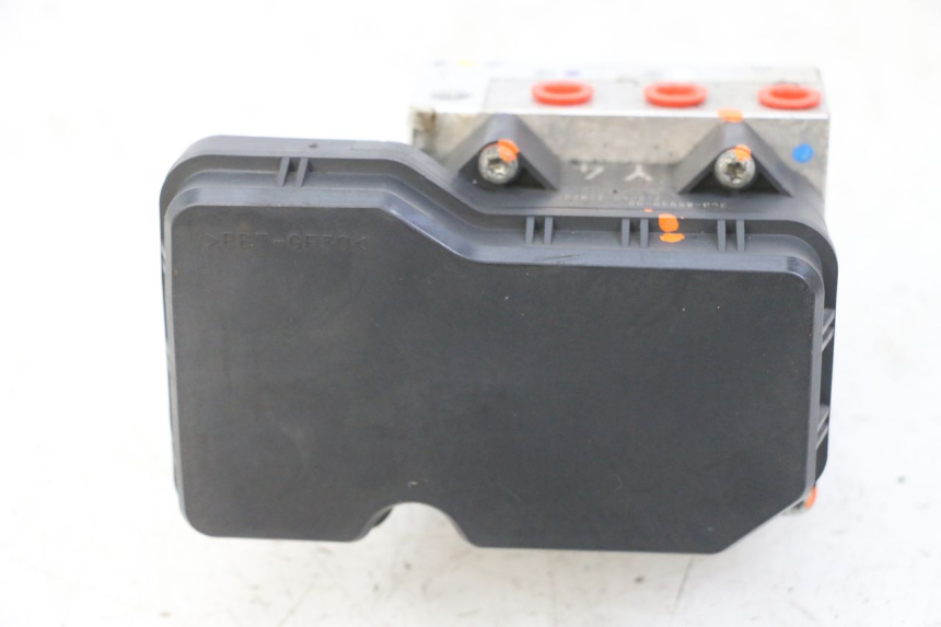 photo de ABS-POMP YAMAHA XJ6 ABS 600 (2008 - 2016) - Bevestigingspunten