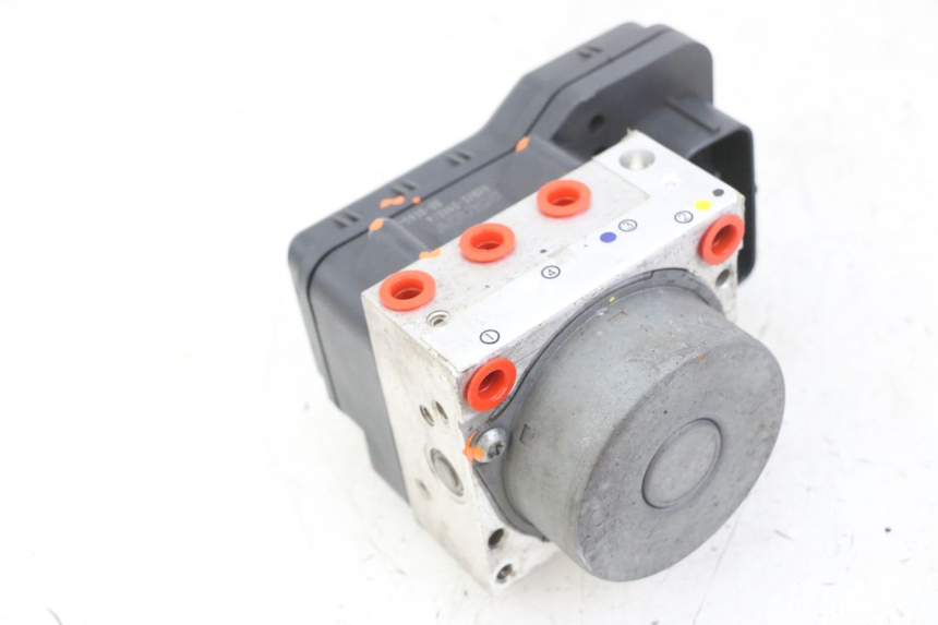 photo de ABS-POMP YAMAHA XJ6 ABS 600 (2008 - 2016) - Gecontroleerd onderdeel