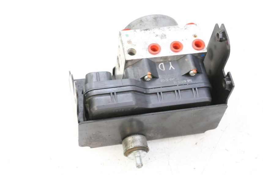 photo de ABS-POMP YAMAHA XJ6 ABS 600 (2008 - 2016) - Detail van het onderdeel