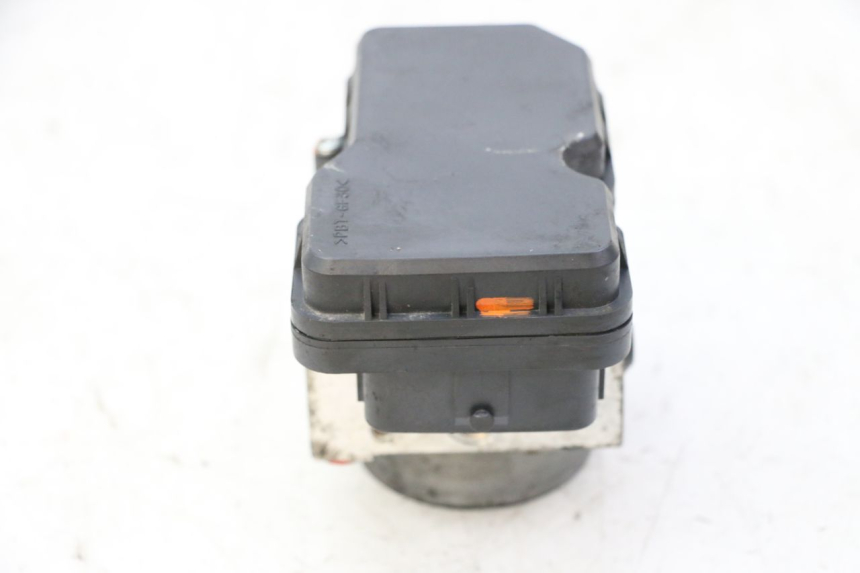 photo de ABS-POMP YAMAHA XJ6 ABS 600 (2008 - 2016) - Productaanzicht