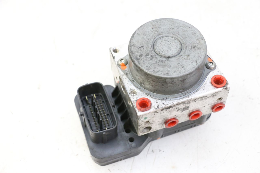 photo de ABS-POMP YAMAHA XJ6 ABS 600 (2008 - 2016) - Aanvullende foto