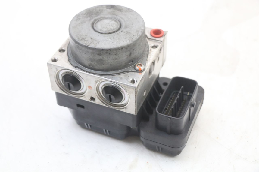 photo de ABS-POMP YAMAHA XJ6 ABS 600 (2008 - 2016) - Hoofdaanzicht