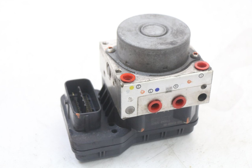 photo de ABS-POMP YAMAHA XJ6 ABS 600 (2008 - 2016) - Overzicht