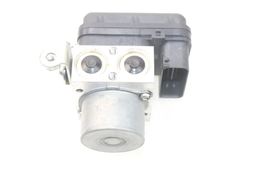 photo de ABS-POMP YAMAHA YP T-MAX TMAX 530 (2017 - 2020) - Hoofdaanzicht