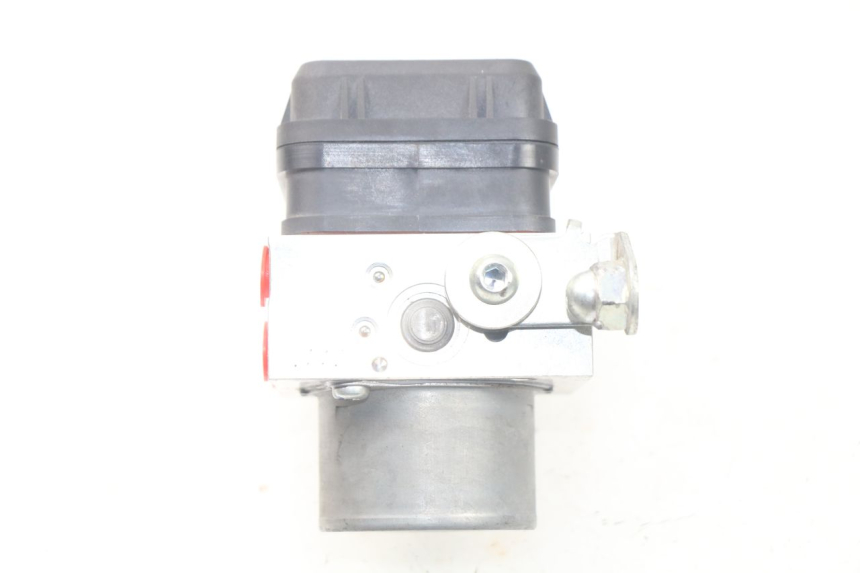 photo de ABS-POMP YAMAHA YP T-MAX TMAX 530 (2017 - 2020) - Staat van het oppervlak