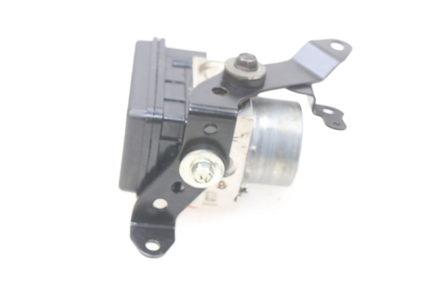 photo de ABS-POMP KAWASAKI Z 650 (2016 - 2019) - Staat van het oppervlak