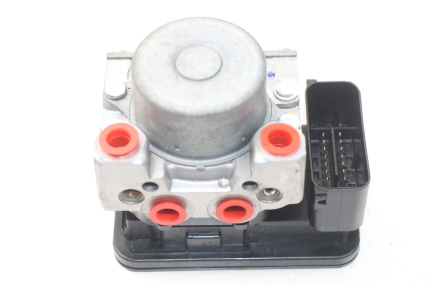 photo de ABS-POMP KAWASAKI Z Z900 900 (2017 - 2019) - Staat van het oppervlak