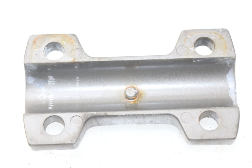 photo de STUURKLEM KYMCO AGILITY RS 2T 50 (2009 - 2013) - Detail van het onderdeel