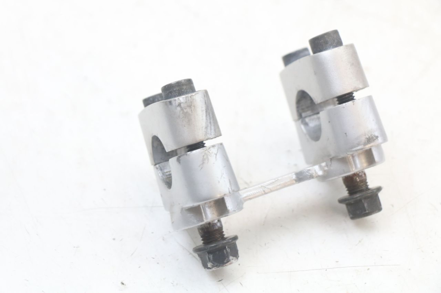 photo de STUURKLEM YAMAHA BW'S BWS 125 (2010 - 2013) - Technische close-up