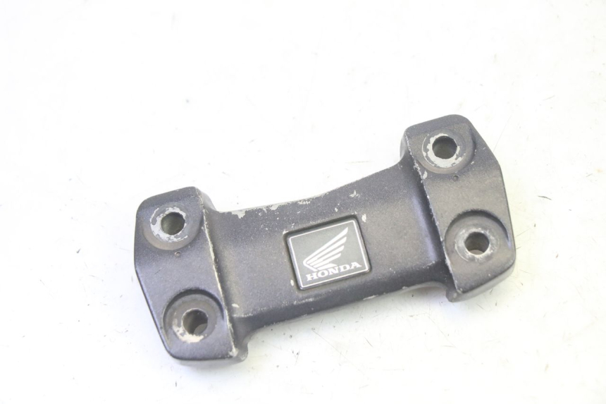 photo de STUURKLEM HONDA CBF 125 (2009 - 2015) - Hoofdaanzicht