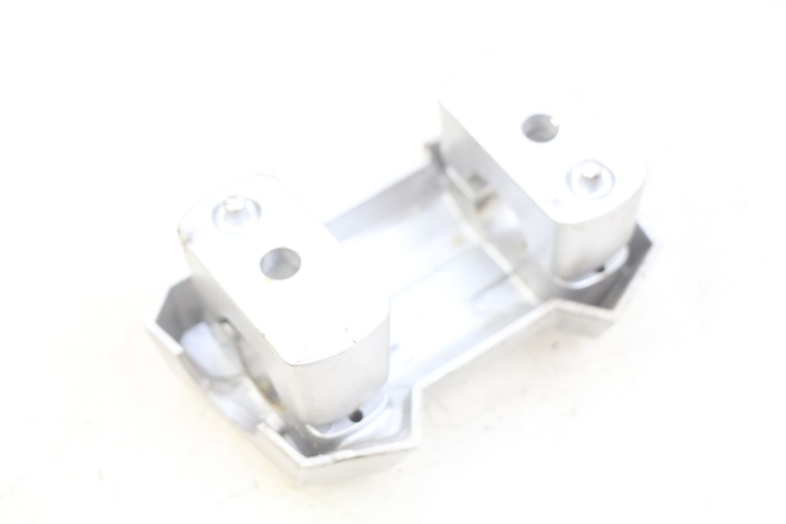 photo de STUURKLEM SYM CROX 4T 50 (2016 - 2023) - Zoom op gebruiksstaat