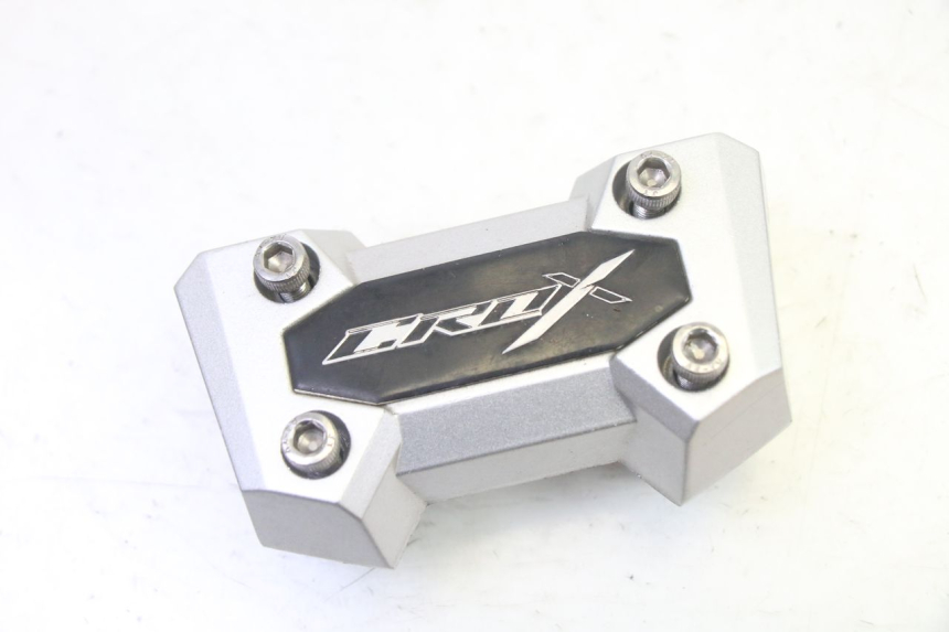 photo de STUURKLEM SYM CROX 4T 50 (2016 - 2023) - Detail van het onderdeel