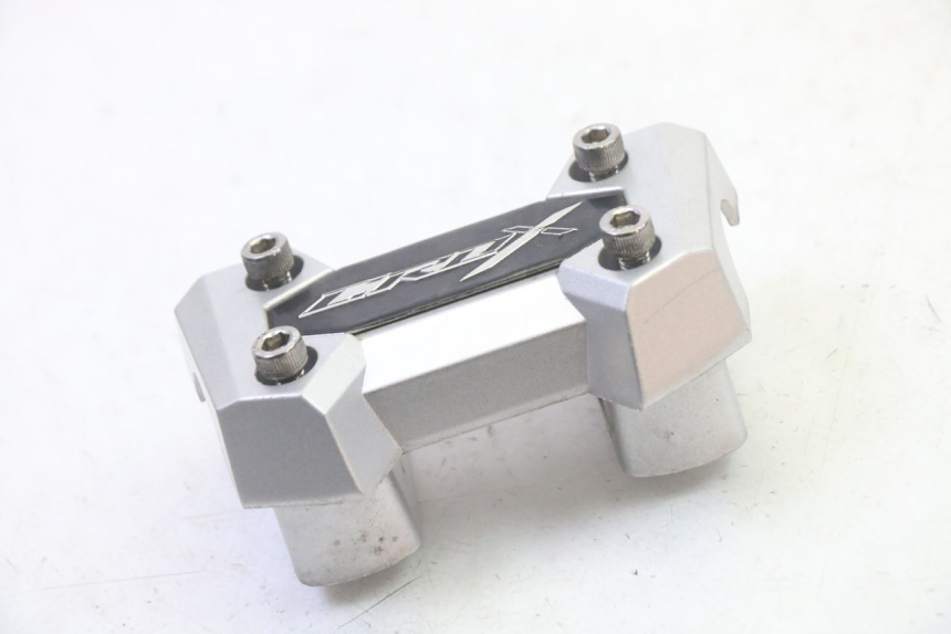 photo de STUURKLEM SYM CROX 4T 50 (2016 - 2023) - Zoom op gebruiksstaat