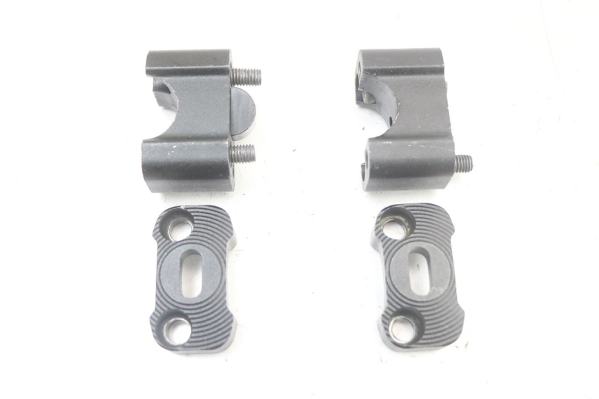 photo de STUURKLEM DERBI SENDA SM DRD X-TREME 50 (2011 - 2017) - Andere kijkhoek