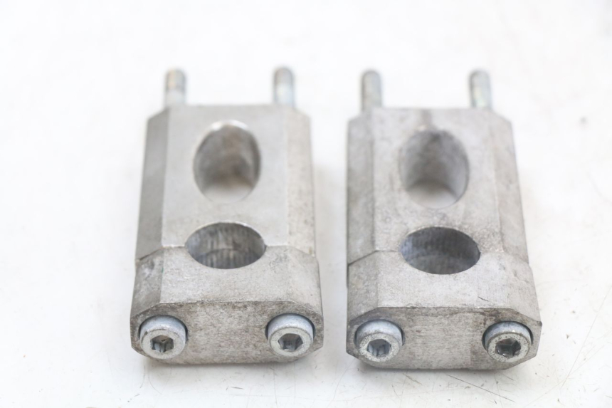 photo de STUURKLEM LONCIN DIRT BIKE 125 - Detail van het onderdeel