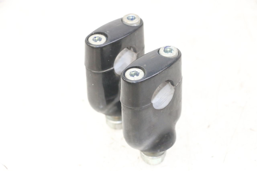 photo de STUURKLEM HONDA FORZA ABS 300 (2013 - 2017) - Zoom op gebruiksstaat