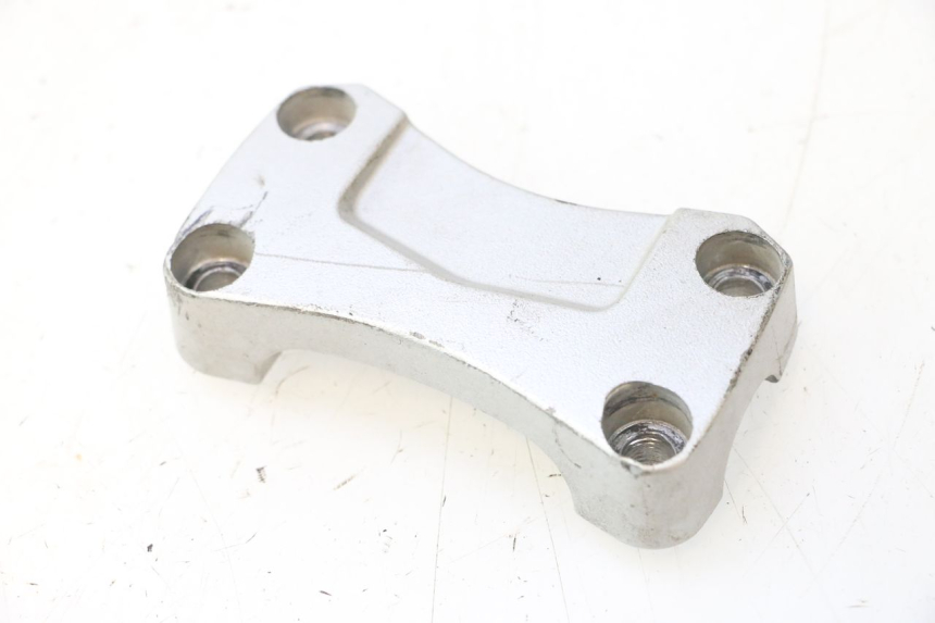 photo de STUURKLEM SUZUKI GSR 600 (2005 - 2012) - Hoofdaanzicht