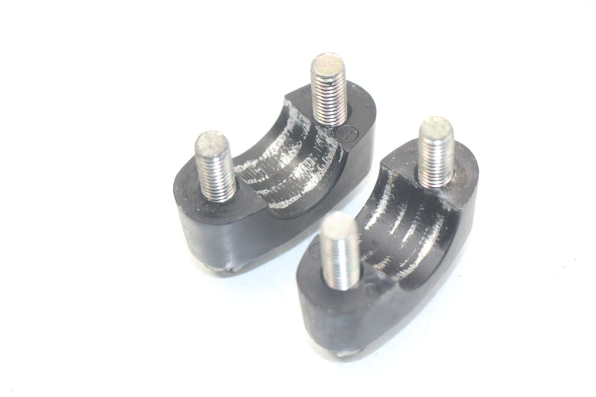 photo de STUURKLEM HONDA INTEGRA NC D 750 (2016 - 2018) - Detail van het onderdeel