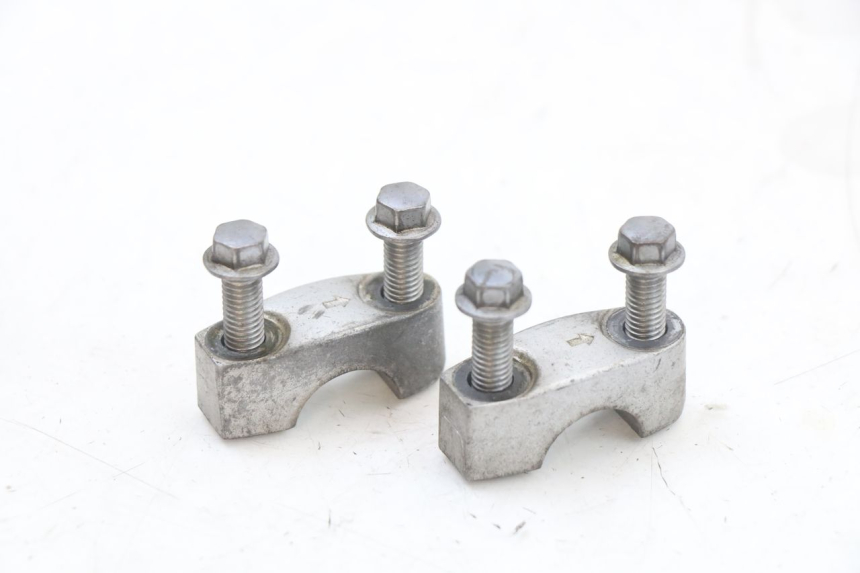 photo de STUURKLEM KAWASAKI ZR7 ZR-7 S 750 (1999 - 2004) - Hoofdaanzicht