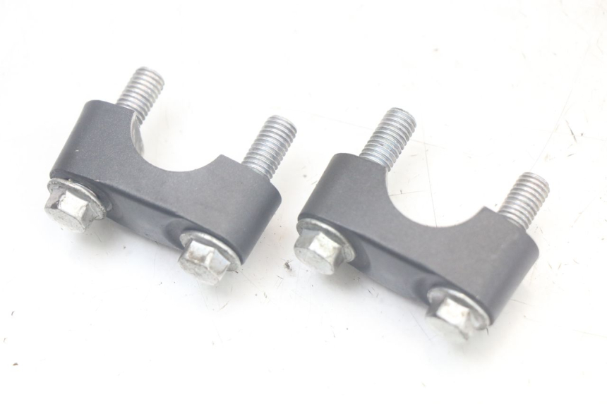 photo de STUURKLEM YAMAHA MT-07 MT07 ABS 700 (2014 - 2017) - Detail van het onderdeel