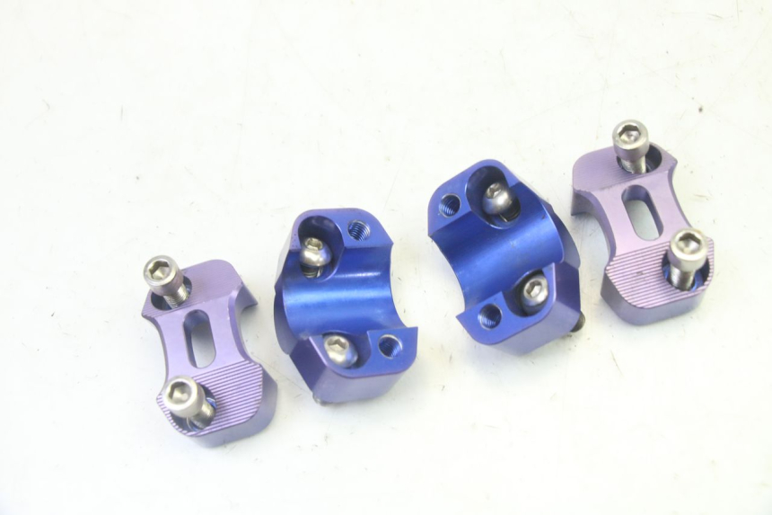 photo de STUURKLEM DERBI SENDA SM DRD 50 (2008 - 2013) - Hoofdaanzicht