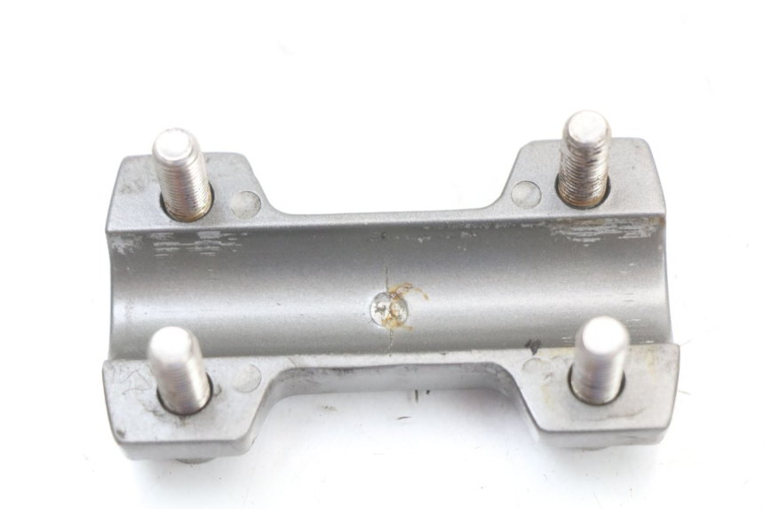 photo de STUURKLEM KYMCO SUPER 8 4T 50 (2021 - 2024) - Bevestigingspunten