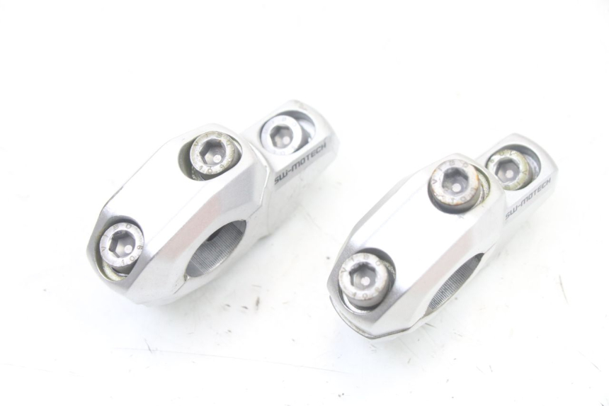 photo de STUURKLEM SUZUKI GSF S BANDIT 600 (2000 - 2004) - Hoofdaanzicht