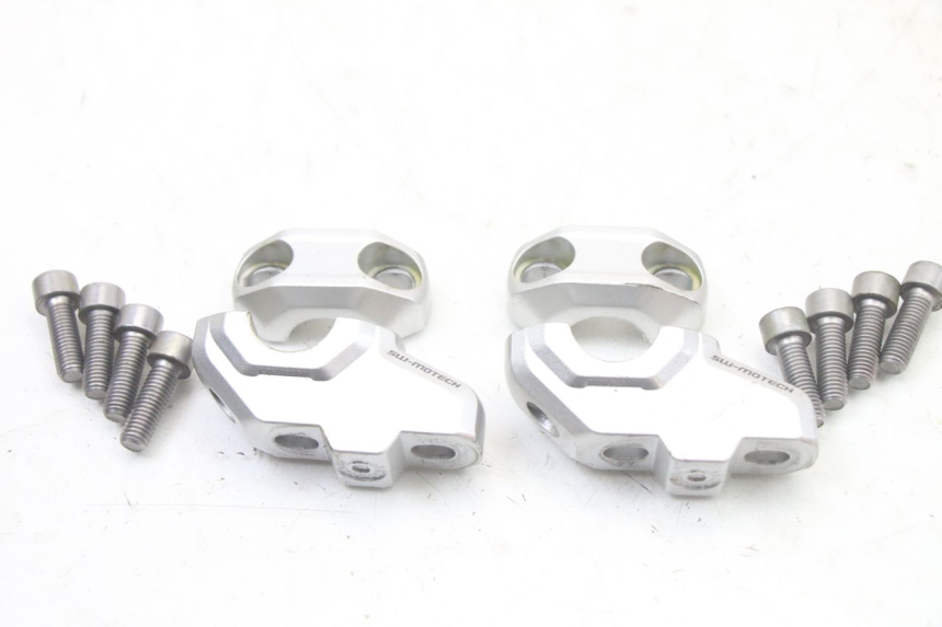 photo de STUURKLEM SUZUKI GSF S BANDIT 600 (2000 - 2004) - Overzicht