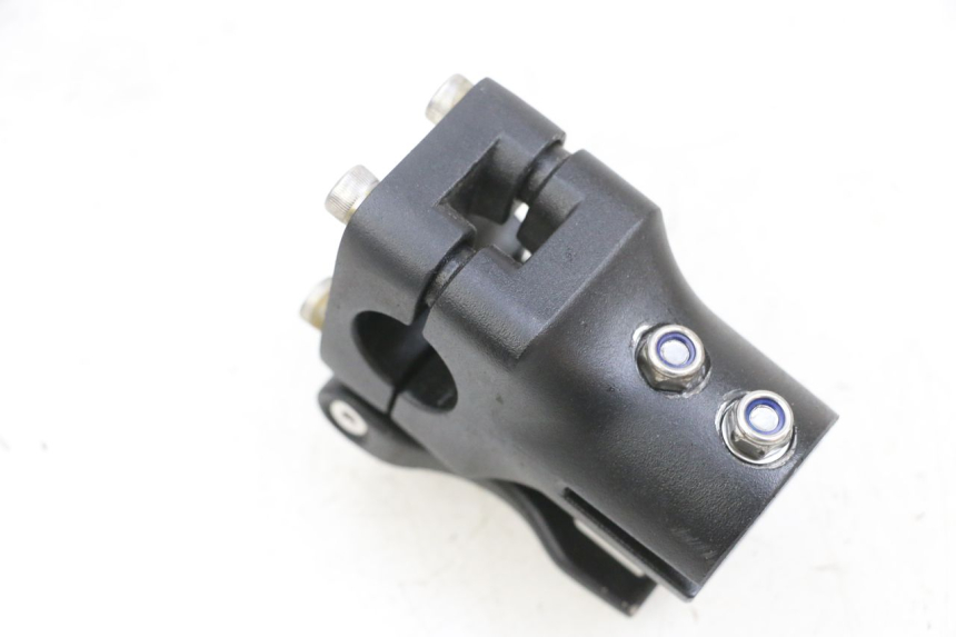 photo de STUURKLEM DUALTRON VICTOR LIMITED 1 - Technische close-up
