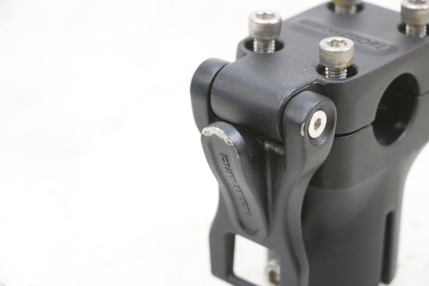 photo de STUURKLEM DUALTRON VICTOR LIMITED 1 - Staat van het oppervlak