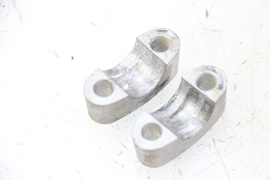 photo de STUURKLEM YAMAHA YFM R RAPTOR 250 (2008 - 2014) - Detail van het onderdeel