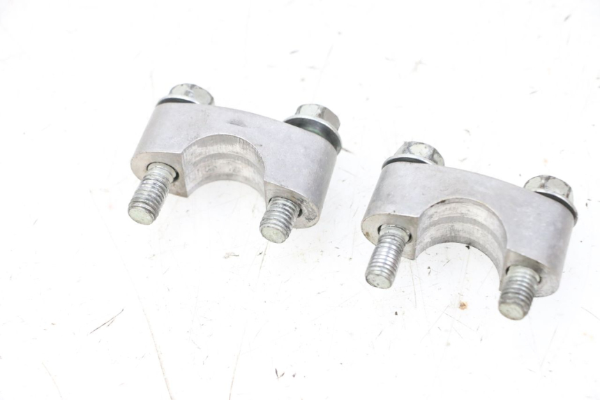 photo de STUURKLEM YAMAHA YFM R RAPTOR 250 (2008 - 2014) - Detail van het onderdeel