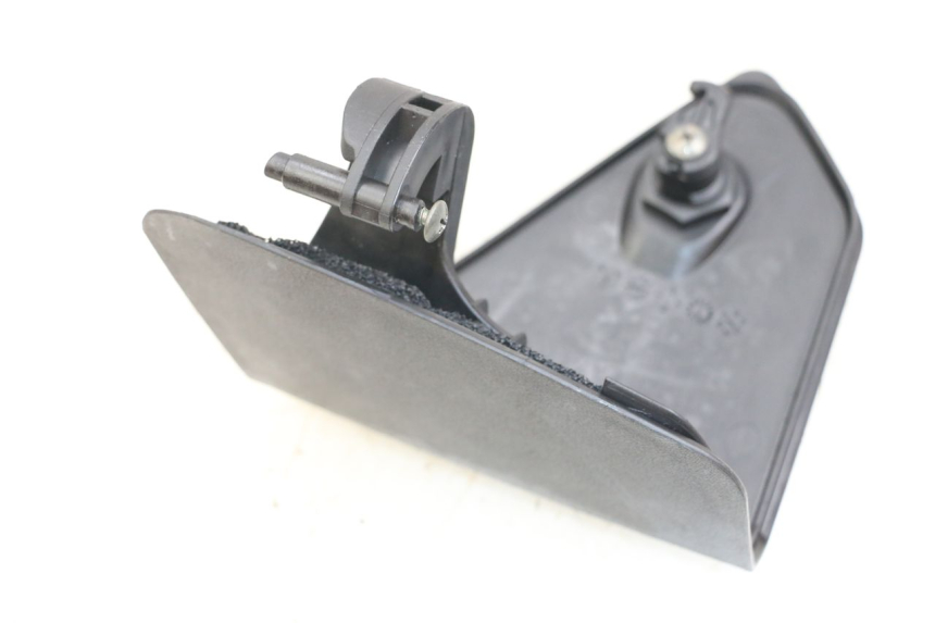 photo de HANDSCHOENENVAKHOUDER KYMCO DINK STREET ABS 125 (2011 - 2018) - Detail van het onderdeel