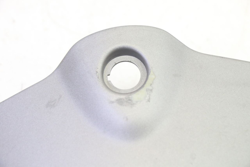 photo de HOES VOOR HANDSCHOENENVAK SYM FIDDLE 3 III 125 (2014 - 2020) - Detail van het onderdeel